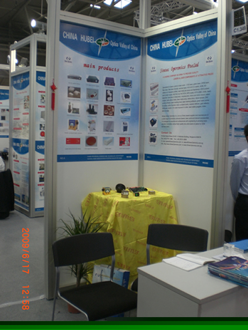 參加2009德國(guó)慕尼黑激光展