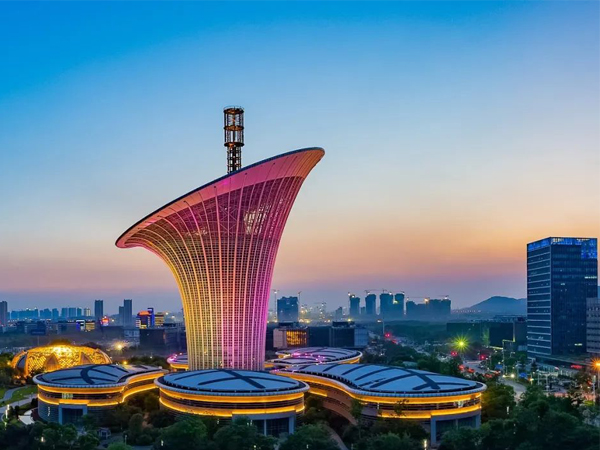 新特光電入選湖北省2022年省級(jí)第四批專精特新“小巨人”企業(yè)